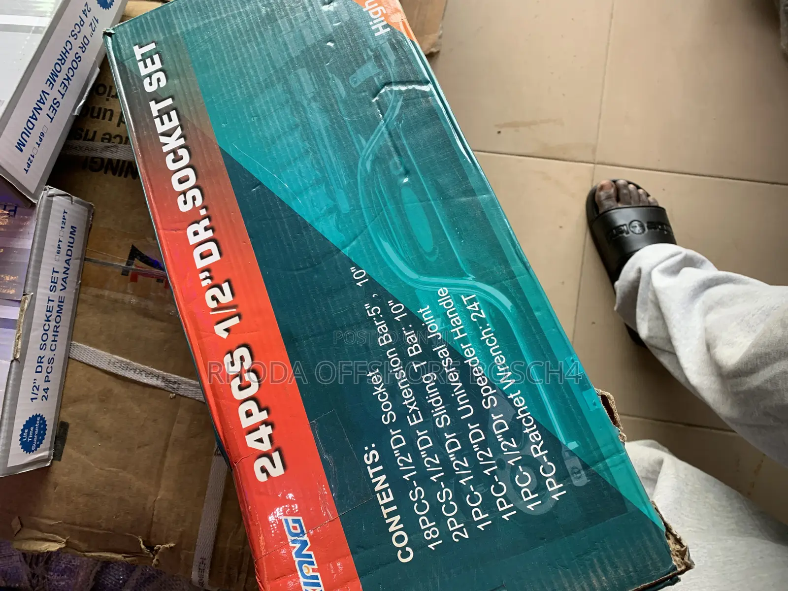 Set of Socket