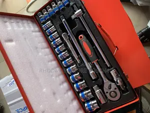 Set of Socket