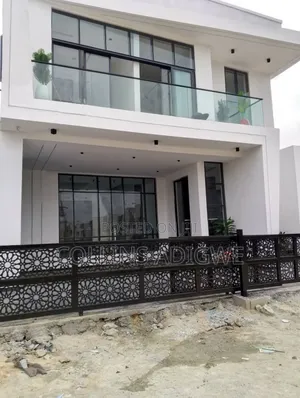 5bdrm Duplex in Lekki Conservation for sale