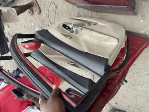 Toyota Venza 2015 Complete Front Door Complete Back Door