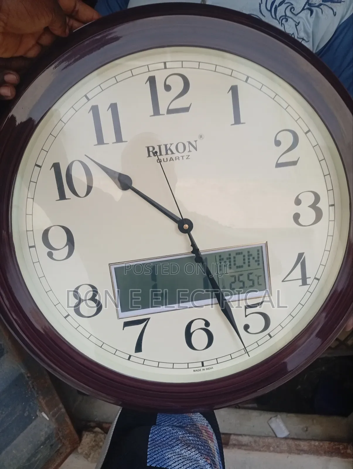 Luxury Home Wall Clock With Date Months Time