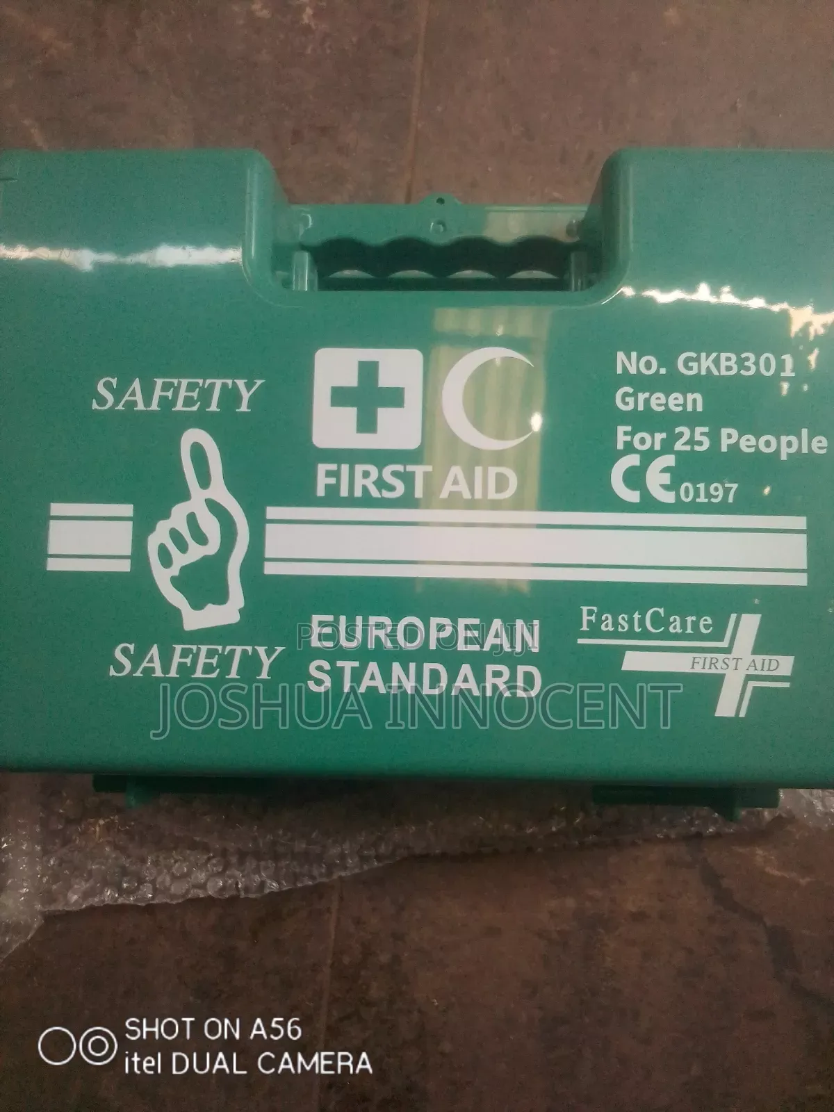 First Aid Box 25, People