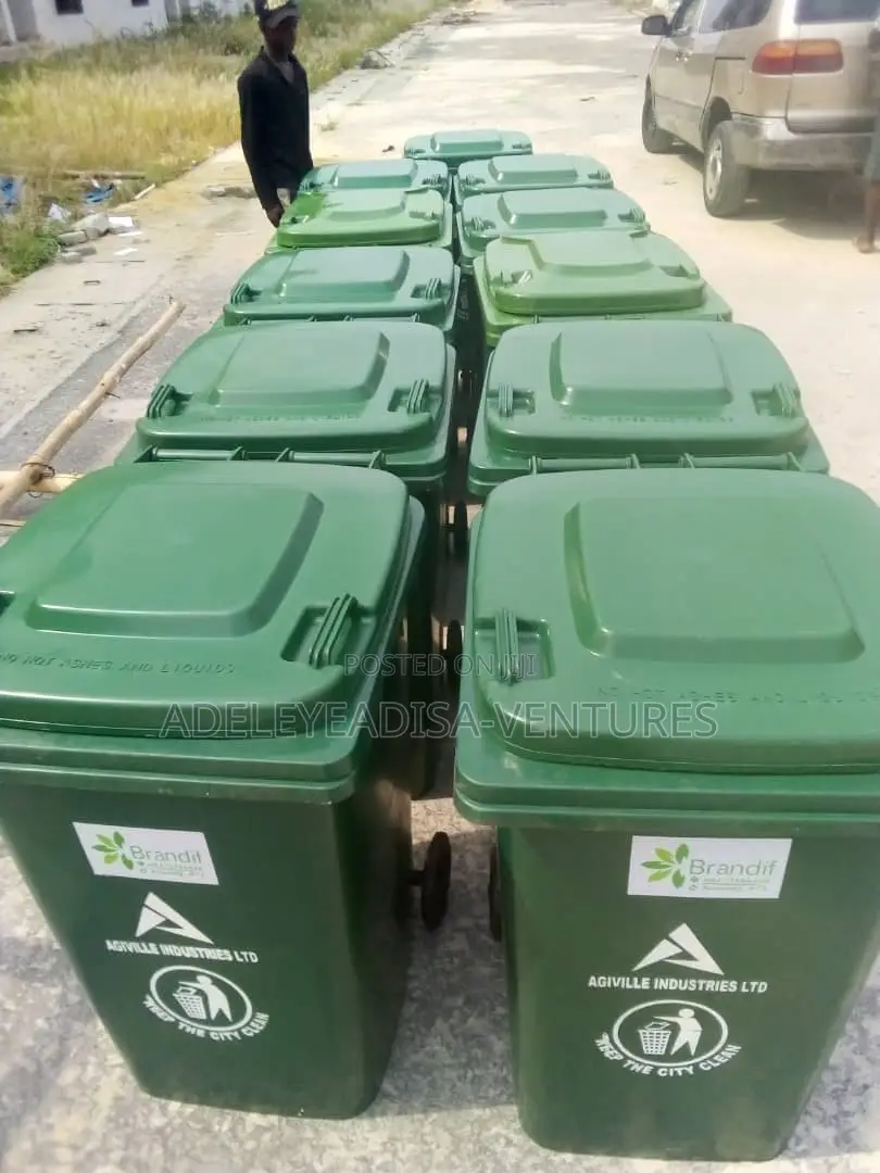 Dustbin Plastic 240 Liter