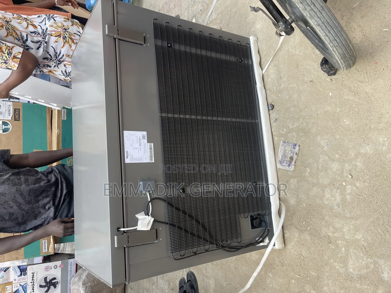 Hisense 360 Litres