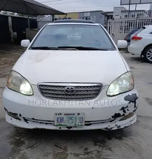 Photo - Toyota Corolla S 2004 White