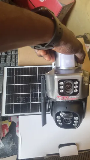 V380 Dual Lens 4g Solar PTZ Camera