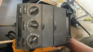 Toyota Corolla 03/05 Switches Controls