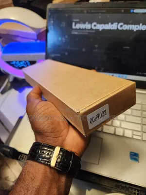 Photo - Lenovo Thinkpad T460s || 00hw022 Laptop Battery