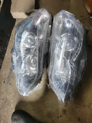 Suzuki Ciaz Headlight 2015