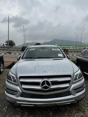 Mercedes-Benz GL-Class GL450 4MATIC 4dr SUV AWD (4.7L 8cyl Turbo 7A)