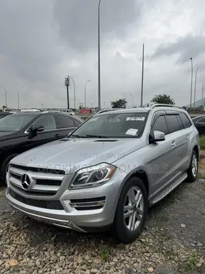 Mercedes-Benz GL-Class GL450 4MATIC 4dr SUV AWD (4.7L 8cyl Turbo 7A)