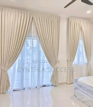 Quality Curtain With Accessories