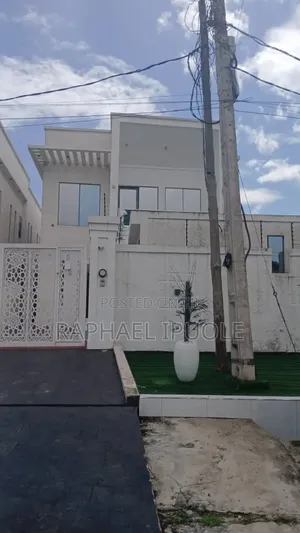 5bdrm Duplex in Omole Phase 1 for rent