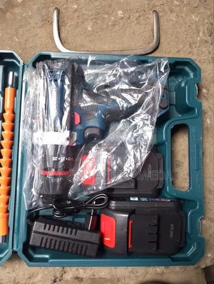 Bosch Battery Screw Machine Small