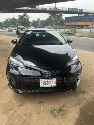 Photo - Toyota Corolla S 4dr Sedan (1.8L 4cyl CVT) 2016 Black