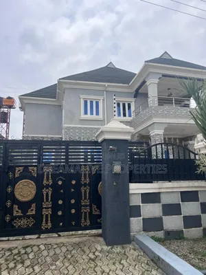 5bdrm Duplex in An Estate, Life Camp for sale