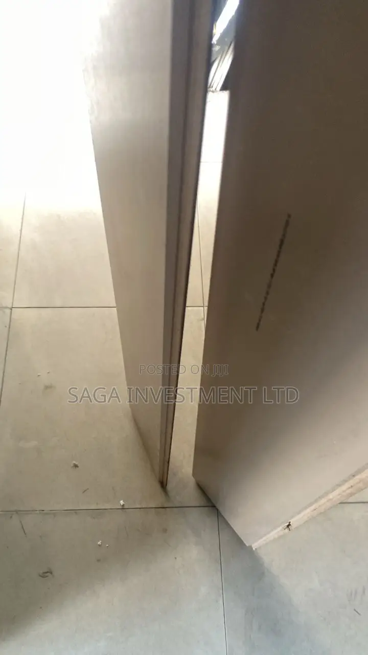 Laminate Flooring Clearance