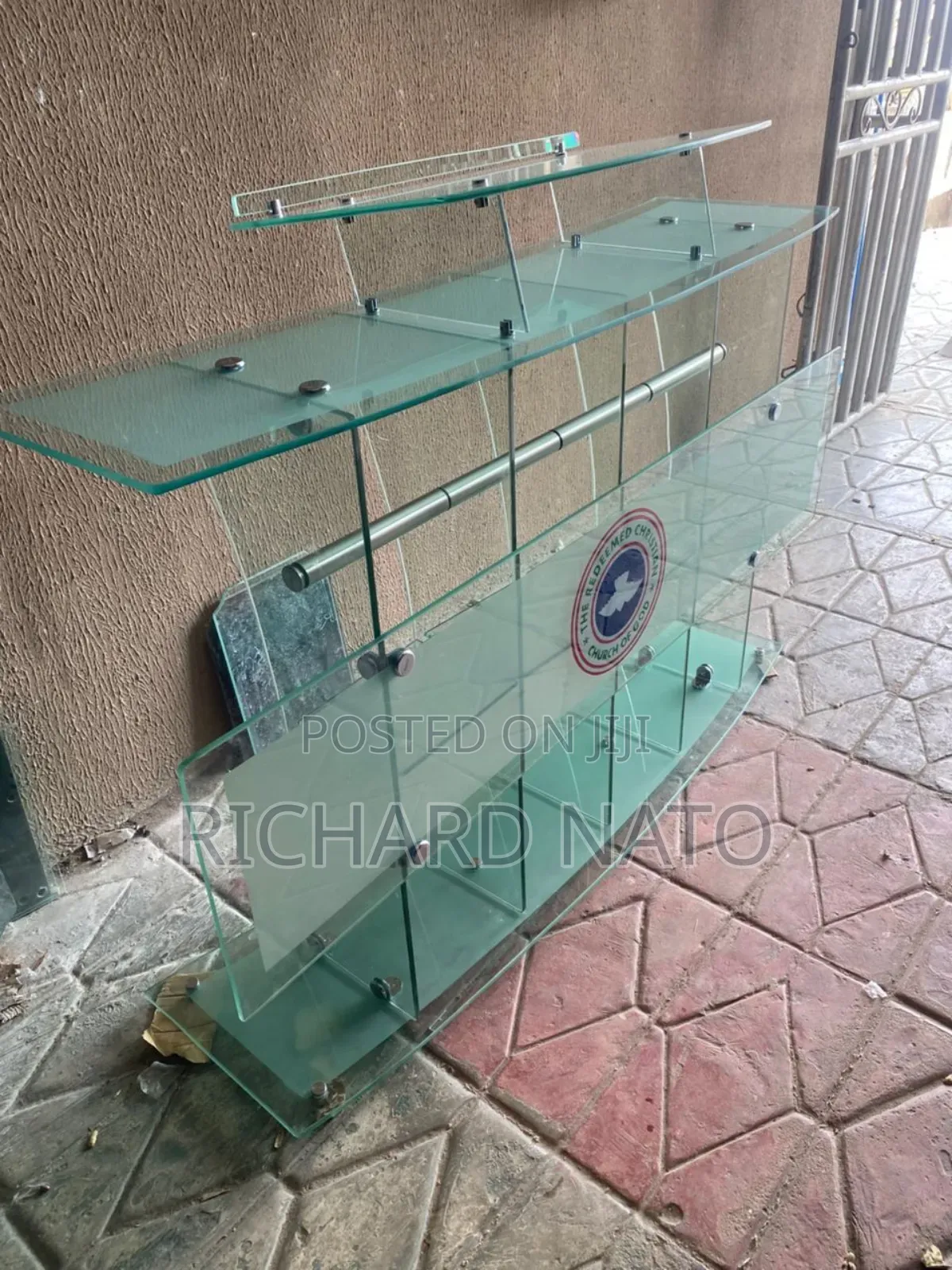 More Pulpit in a Large Glass