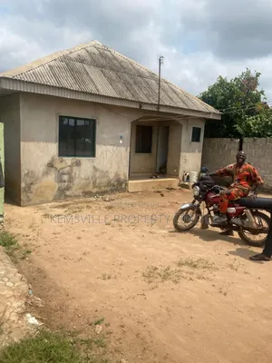 Furnished 3bdrm Bungalow in Banana Estate Iju for sale