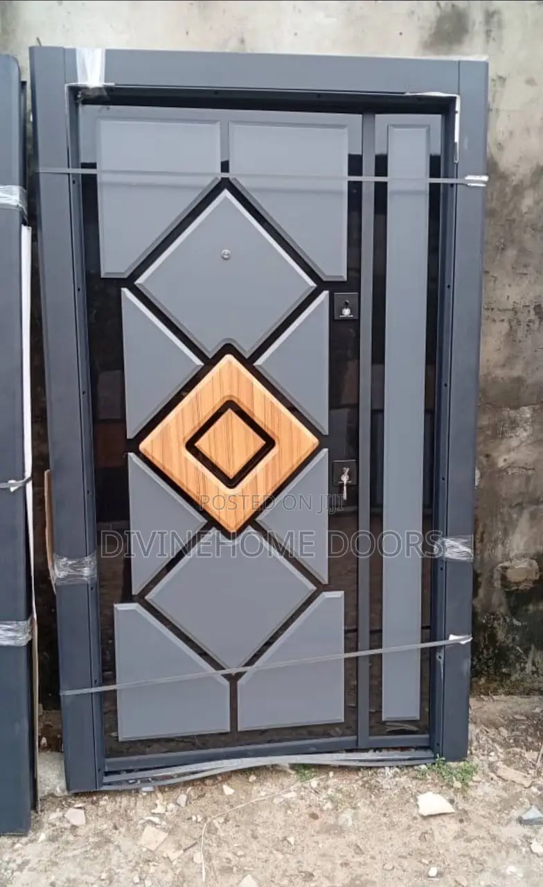 Middle Star Design Door