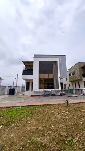 4bdrm Duplex in Chief Lateef, Ibadan for sale