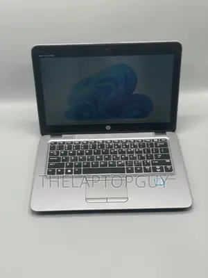 Laptop HP EliteBook 820 G3 8GB Intel Core I5 SSD 256GB