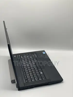 Laptop Dell Latitude E4300 4GB Intel Core 2 Duo HDD 320GB