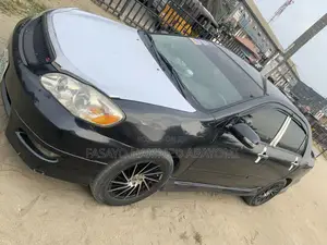Photo - Toyota Corolla S 2004 Black