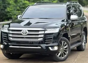 Toyota Land Cruiser 2023 Black