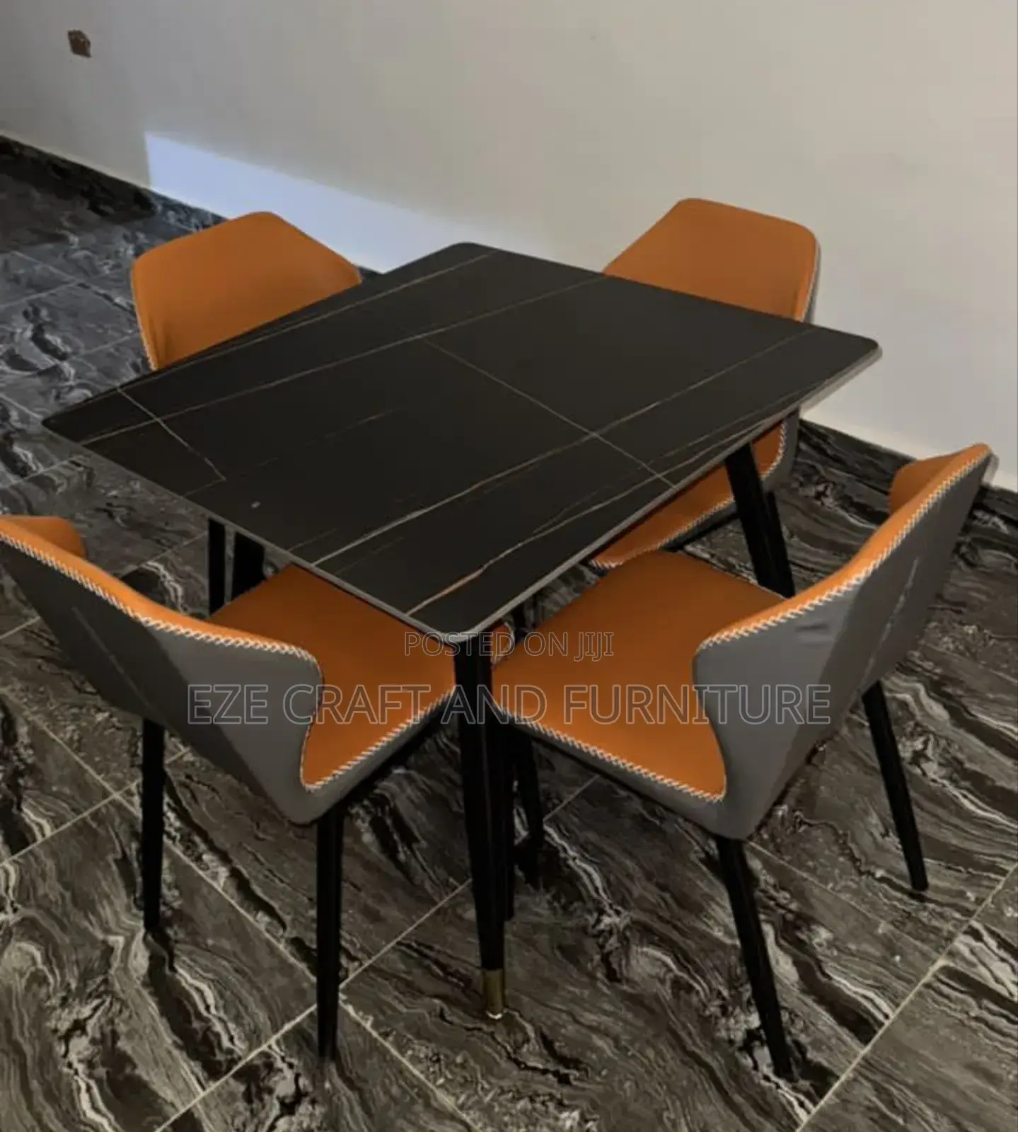 Modern 4seaters Dining Set
