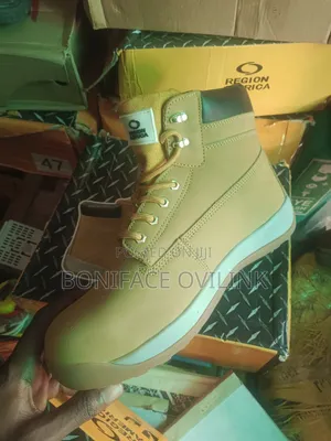 American Region Safety Boot