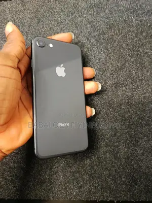 Photo - Apple iPhone 8 64 GB Black
