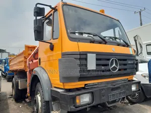 Mercedes Benz 1820 Dump Truck With Hiab 2000 Orange