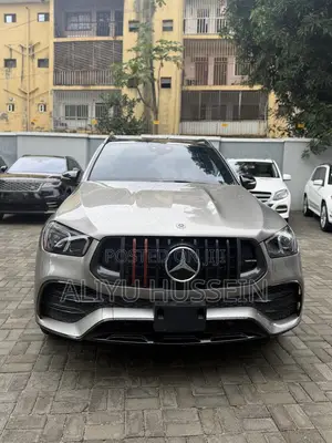 Mercedes-Benz GLE-Class 2022 Gold