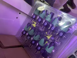 Pack of Speakon Plugs.
