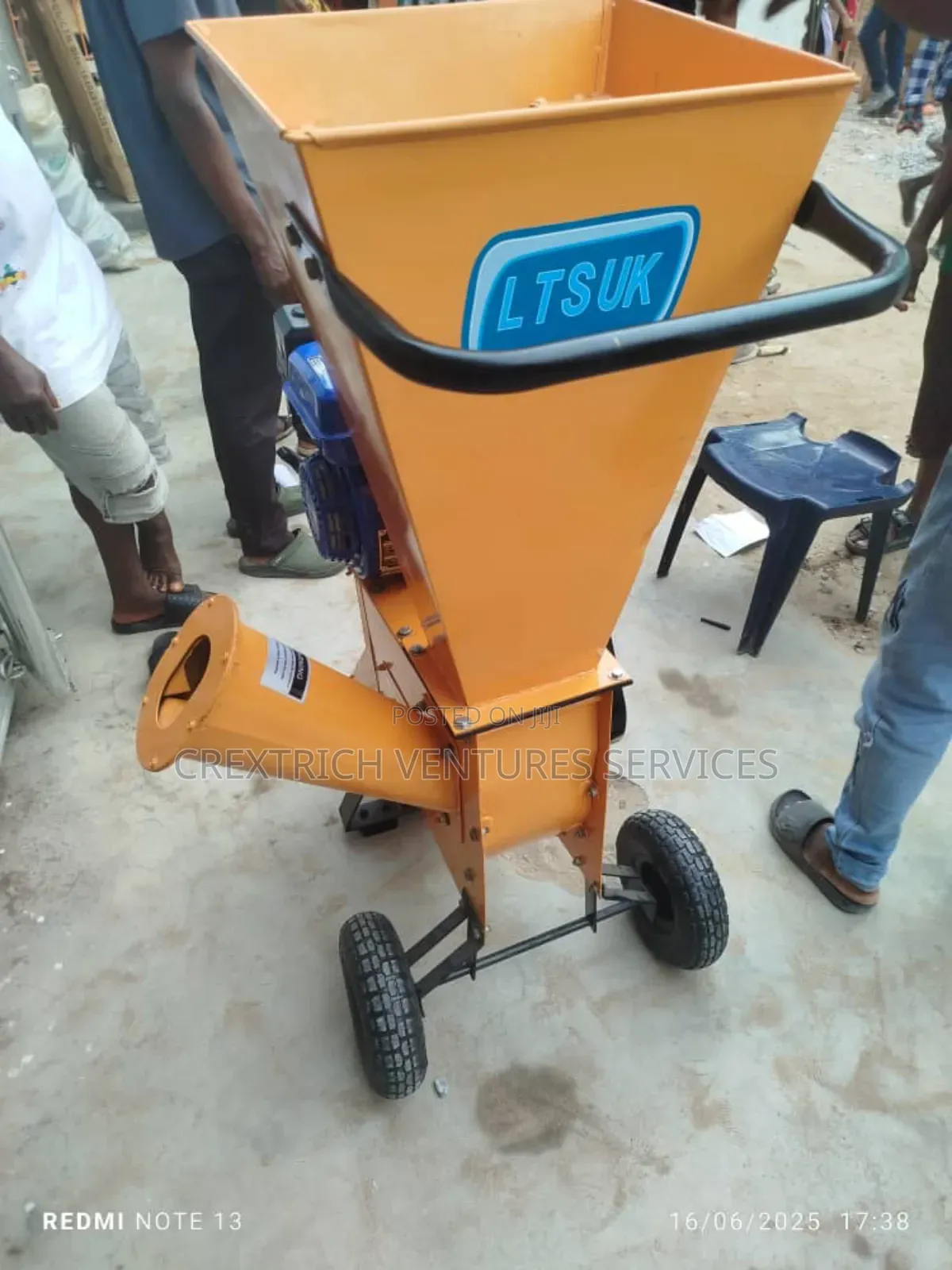 Wood Chaff Cutting Machine