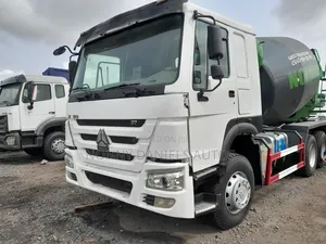 Sinotruk 371 Concrete Mixer