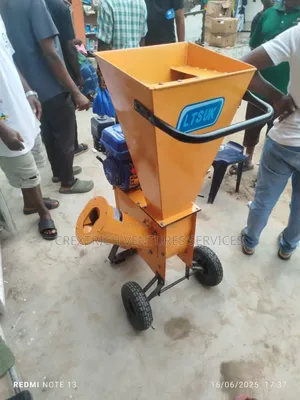 Wood Chaff Cutting Machine