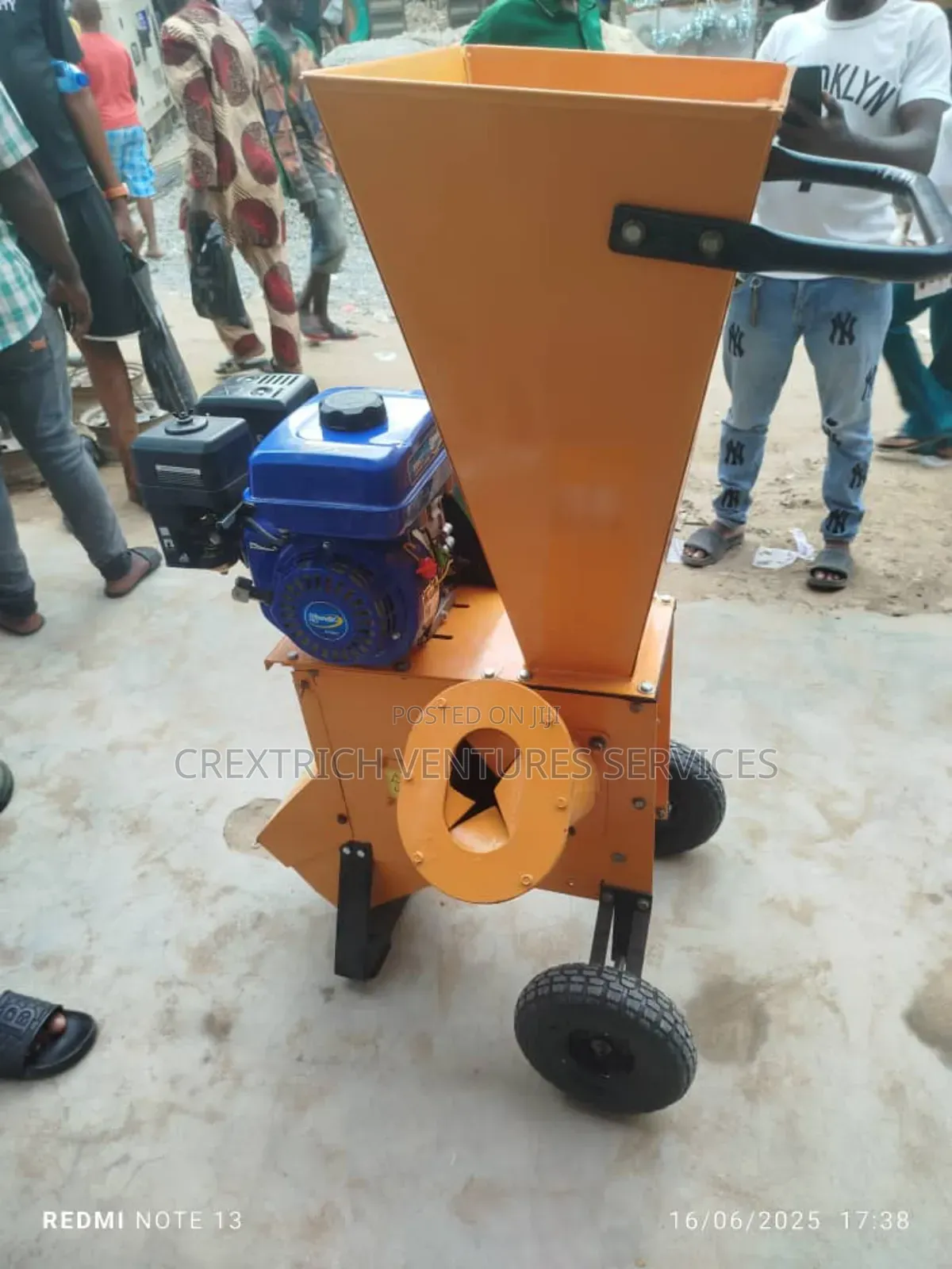 Wood Chaff Cutting Machine