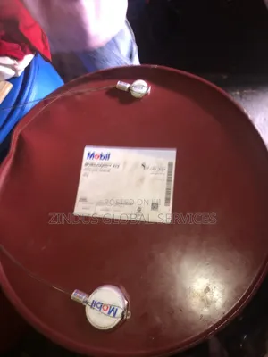 Mobile Nuto H68 Hydraulic Oil
