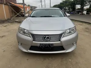 Photo - Lexus ES 350 FWD 2013 Silver