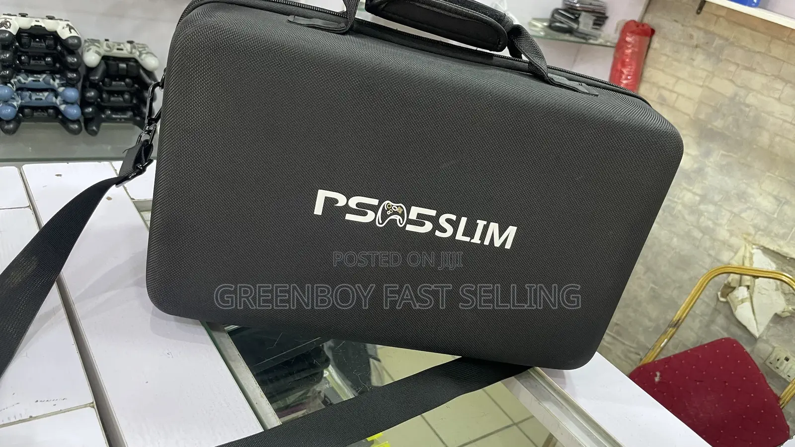 Pes 5 Slim Bag