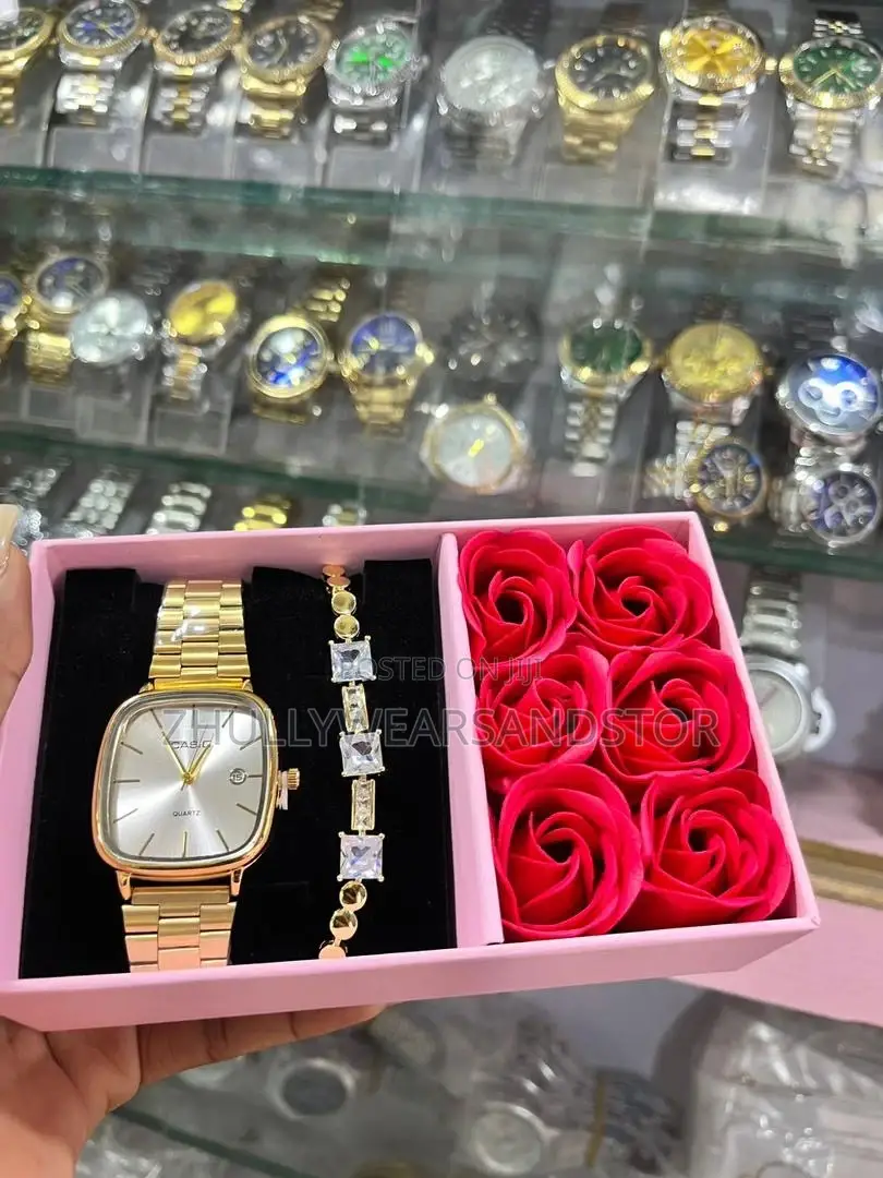 Wristwatch Set as Gift Items Fully Packaged