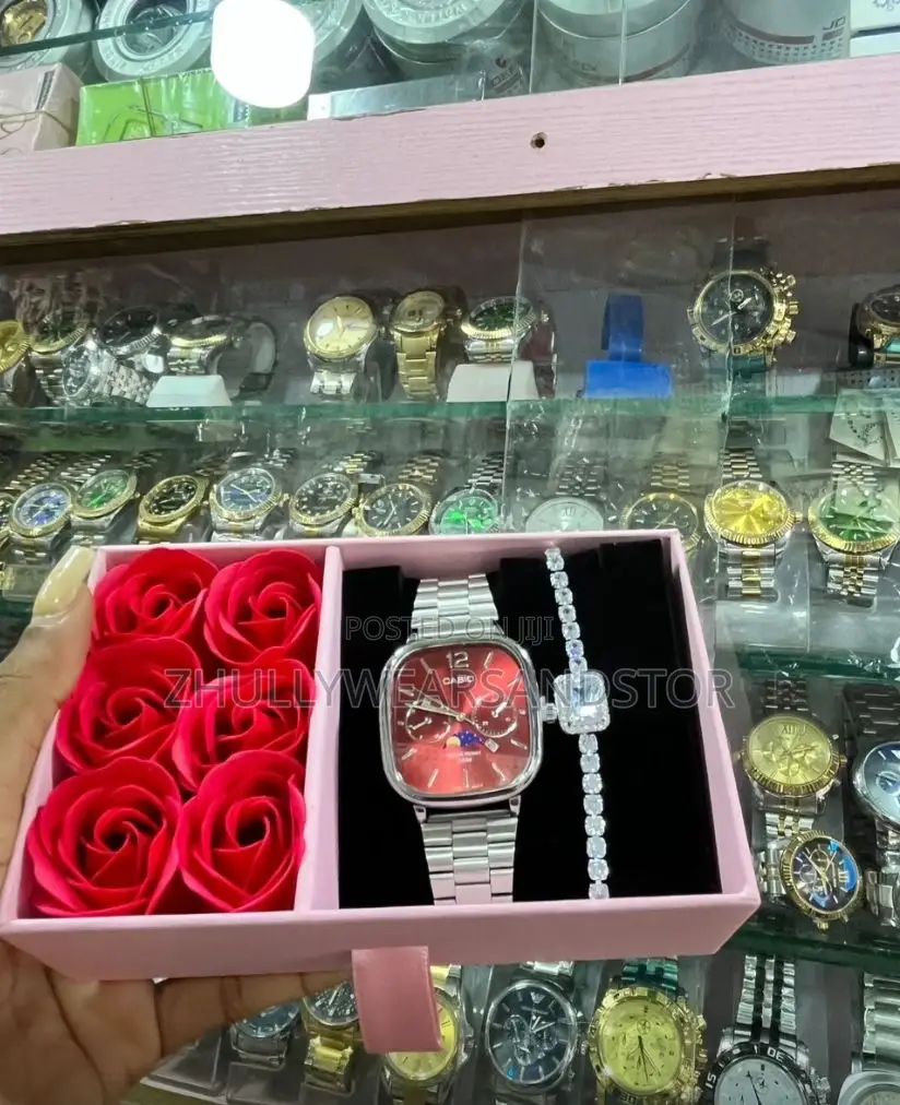 Wristwatch Set as Gift Items Fully Packaged