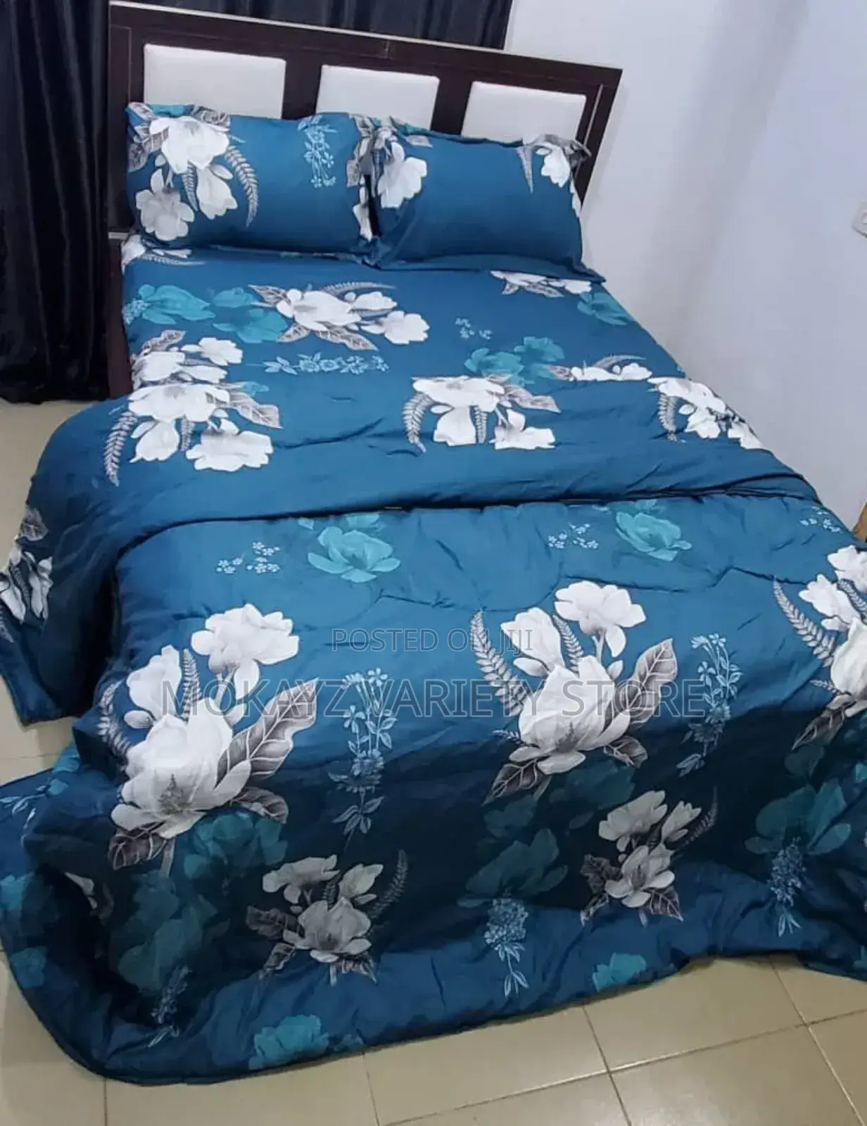 Bold Flowery Bedding Set (6by6)