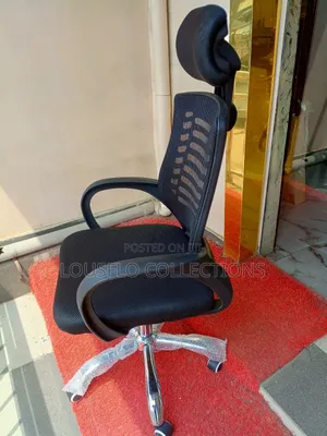 Your Quality Mesh Office Swivel Chair With Headrest