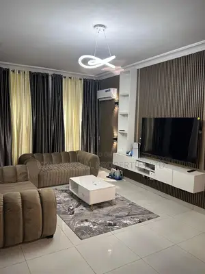 Exclusive Clean Luxury 2 Bedroom Apartment