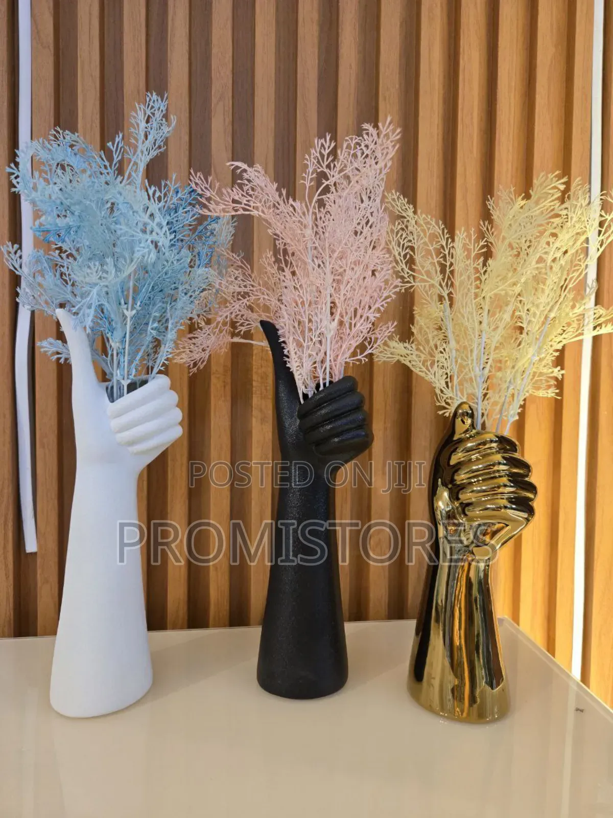 Unique Creative Thumbs Ceramic Vase