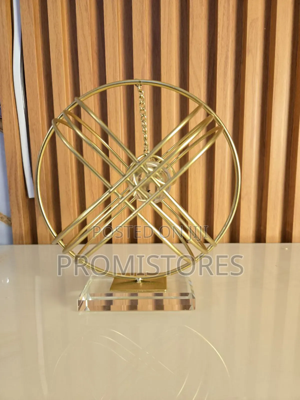 Unique Crystal Ball Crafts Decor
