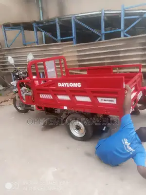 New Daylong DL150-KTL 2025 Red